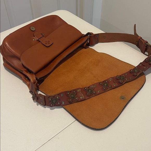 Patricia Nash Brown Leather Crossbody/Messenger Bag with Studded Strap western - Picture 15 of 15